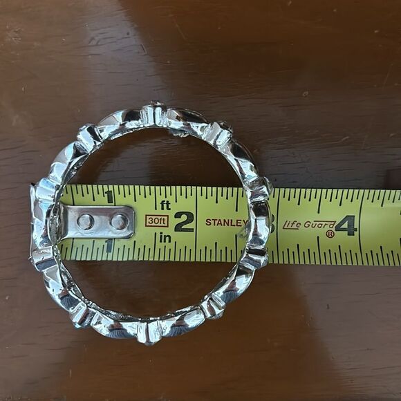 Trafari Silver Bangle Bracelet - Picture 5 of 5